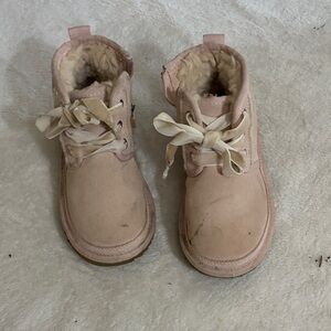 UGG Kids Light Pink Faux-Fur Ankle Boots with Ribbon Laces